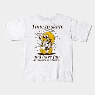 Time to skate Kids T-Shirt